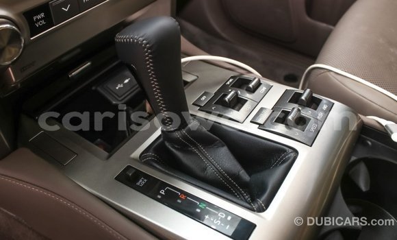 Acheter Import Voiture Lexus GX Blanc à Import - Dubai, Benin Acheter Import Voiture Lexus GX Blanc à Import - Dubai, Benin