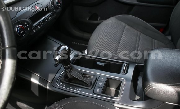 Acheter Import Voiture Kia Sorento Autre à Import - Dubai, Benin Acheter Import Voiture Kia Sorento Autre à Import - Dubai, Benin