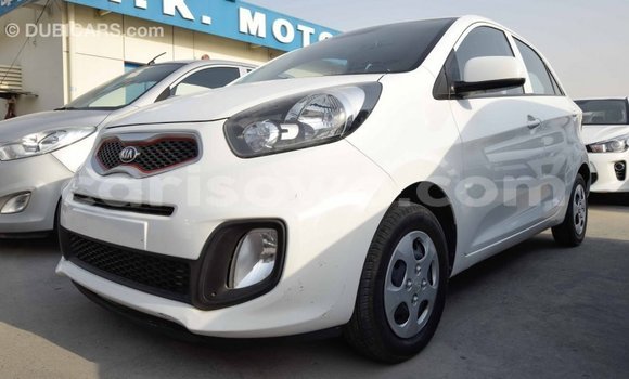 Acheter Import Voiture Kia Picanto Blanc à Import - Dubai, Benin Acheter Import Voiture Kia Picanto Blanc à Import - Dubai, Benin