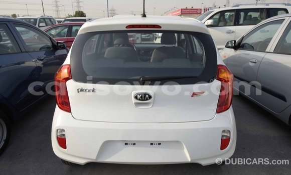Acheter Import Voiture Kia Picanto Blanc à Import - Dubai, Benin Acheter Import Voiture Kia Picanto Blanc à Import - Dubai, Benin