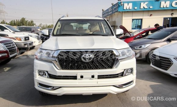 Buy Import Toyota Land Cruiser White Car in Import - Dubai in Benign Buy Import Toyota Land Cruiser White Car in Import - Dubai in Benign