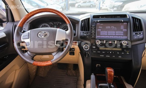 Buy Import Toyota Land Cruiser White Car in Import - Dubai in Benign Buy Import Toyota Land Cruiser White Car in Import - Dubai in Benign