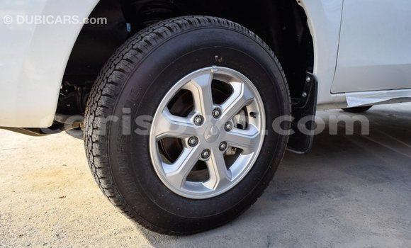 Ra Imported Mitsubishi L200 funfun Ọkọ̀ in Import - Dubai ni Benin Ra Imported Mitsubishi L200 funfun Ọkọ̀ in Import - Dubai ni Benin