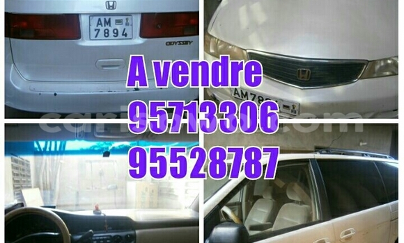 Acheter Occasion Voiture Honda Odyssey Blanc à Porto Novo au Benin Acheter Occasion Voiture Honda Odyssey Blanc à Porto Novo au Benin