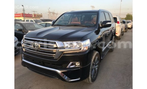 Ra Imported Toyota Land Cruiser Black Ọkọ̀ in Import - Dubai ni Benin Ra Imported Toyota Land Cruiser Black Ọkọ̀ in Import - Dubai ni Benin
