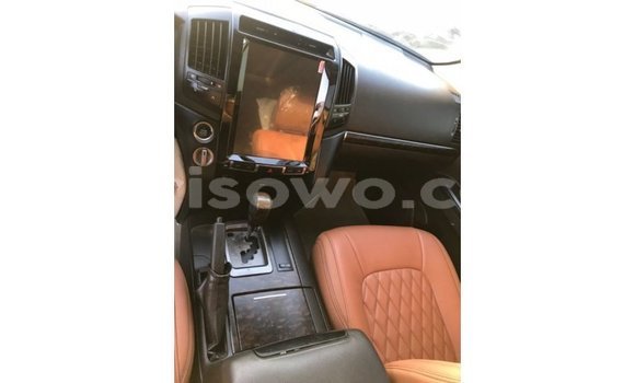 Ra Imported Toyota Land Cruiser Black Ọkọ̀ in Import - Dubai ni Benin Ra Imported Toyota Land Cruiser Black Ọkọ̀ in Import - Dubai ni Benin