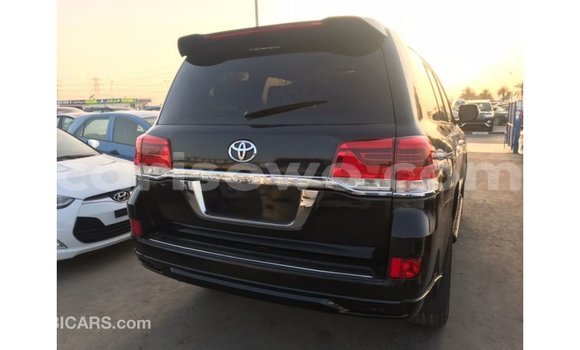 Ra Imported Toyota Land Cruiser Black Ọkọ̀ in Import - Dubai ni Benin Ra Imported Toyota Land Cruiser Black Ọkọ̀ in Import - Dubai ni Benin