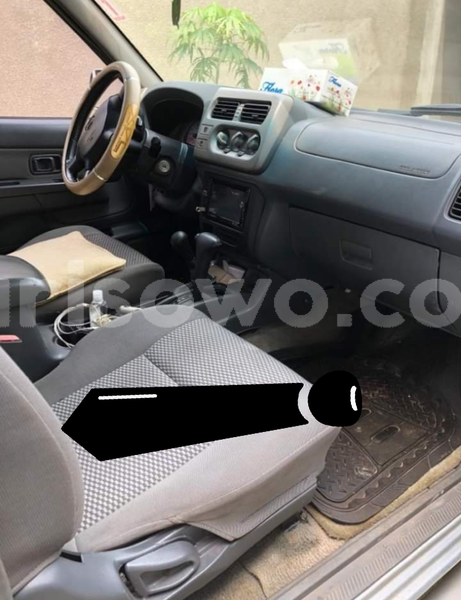 Big with watermark nissan frontier benin cotonou 6037