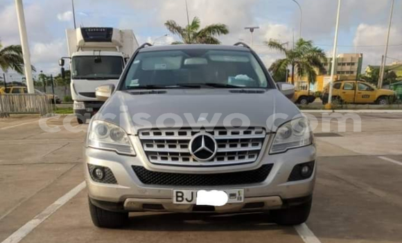 Ra Àlòkù Mercedes-Benz ML–Class Brown Ọkọ̀ in Cotonou ni Benin Ra Àlòkù Mercedes-Benz ML–Class Brown Ọkọ̀ in Cotonou ni Benin