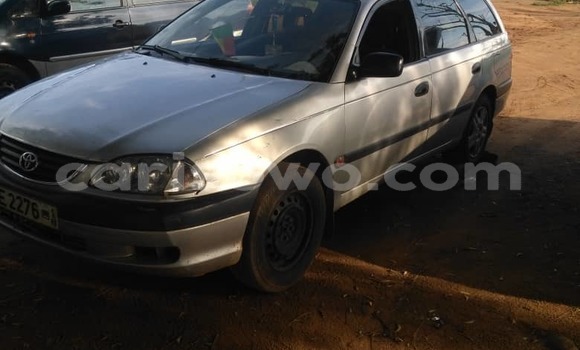 Ra Àlòkù Toyota Avensis Silver Ọkọ̀ in Cotonou ni Benin Ra Àlòkù Toyota Avensis Silver Ọkọ̀ in Cotonou ni Benin