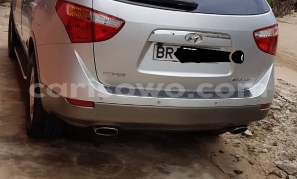 Sayi Na hannu Hyundai Veracruz Azurfa Mota in Cotonou a Benin Sayi Na hannu Hyundai Veracruz Azurfa Mota in Cotonou a Benin