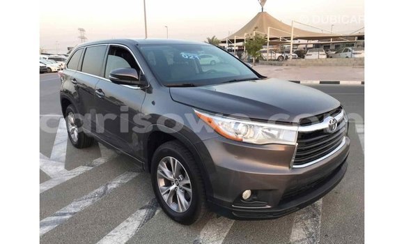 Acheter Import Voiture Toyota Highlander Autre à Import - Dubai, Benin Acheter Import Voiture Toyota Highlander Autre à Import - Dubai, Benin
