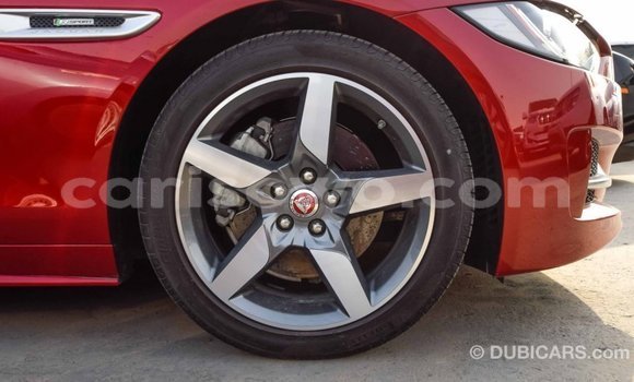 Acheter Import Voiture Jaguar XE Rouge à Import - Dubai, Benin Acheter Import Voiture Jaguar XE Rouge à Import - Dubai, Benin
