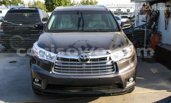 Ra Imported Toyota Highlander Miiran Ọkọ̀ in Import - Dubai ni Benin Ra Imported Toyota Highlander Miiran Ọkọ̀ in Import - Dubai ni Benin