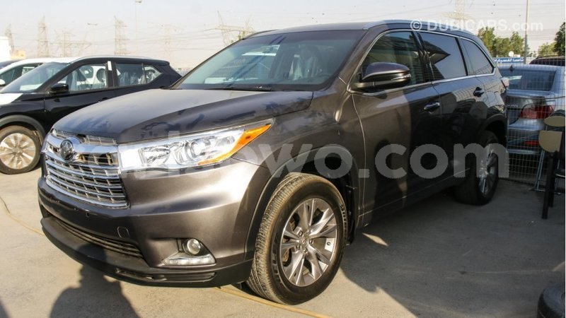 Big with watermark toyota highlander benin import dubai 6086