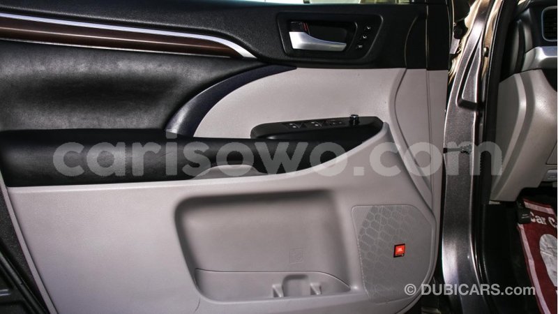 Big with watermark toyota highlander benin import dubai 6086