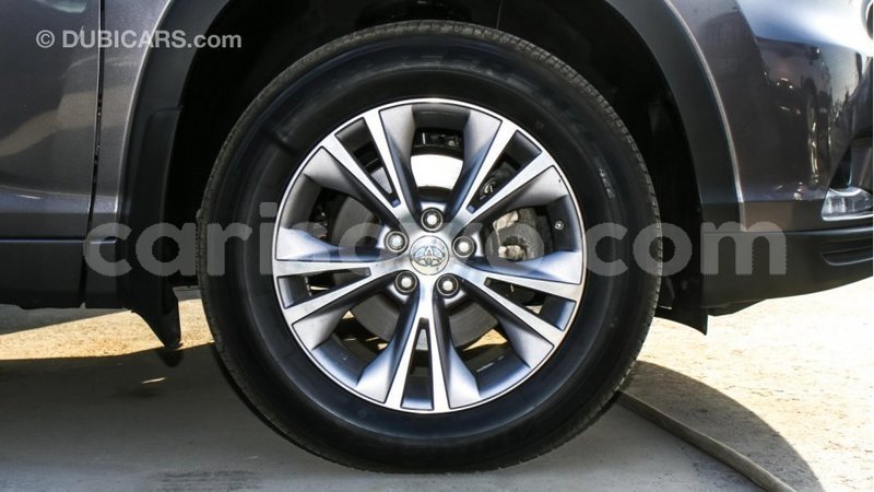 Big with watermark toyota highlander benin import dubai 6086