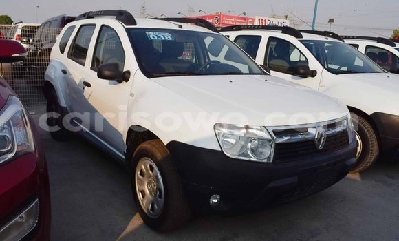 Sayi Imported Renault Duster White Mota in Import - Dubai a Benin Sayi Imported Renault Duster White Mota in Import - Dubai a Benin