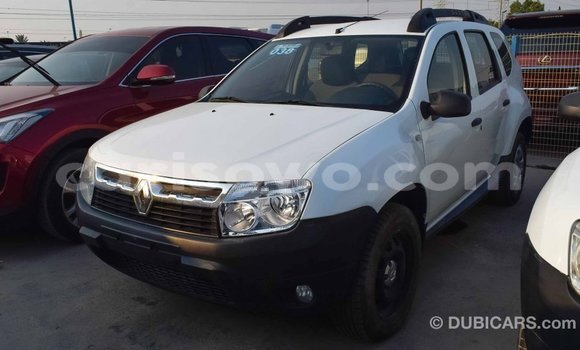 Sayi Imported Renault Duster White Mota in Import - Dubai a Benin Sayi Imported Renault Duster White Mota in Import - Dubai a Benin