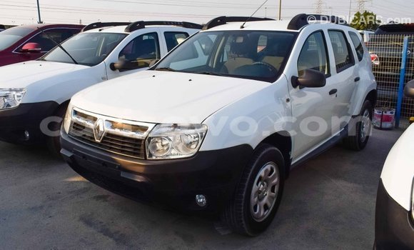 Acheter Import Voiture Renault Duster Blanc à Import - Dubai, Benin Acheter Import Voiture Renault Duster Blanc à Import - Dubai, Benin