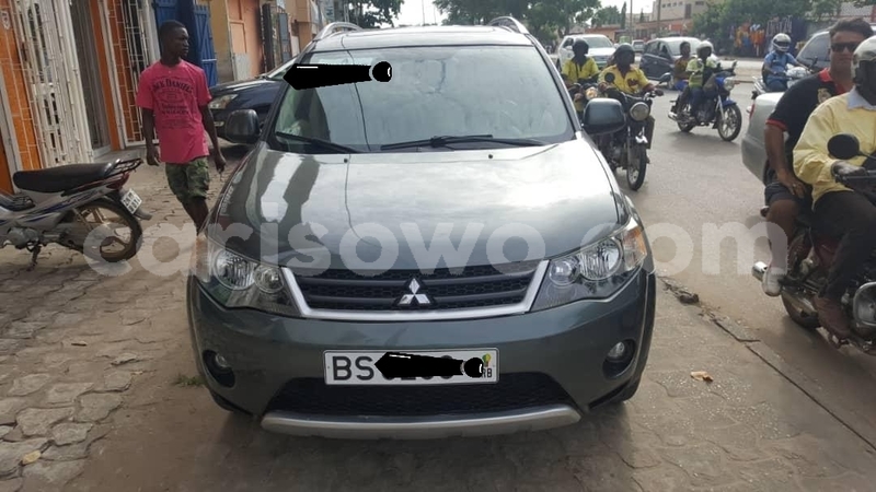 Big with watermark mitsubishi outlander benin cotonou 6113
