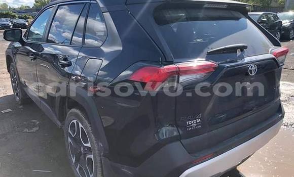 Acheter Occasion Voiture Toyota RAV4 Noir à Cotonou, Benin Acheter Occasion Voiture Toyota RAV4 Noir à Cotonou, Benin