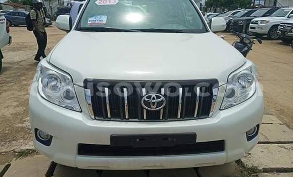 Acheter Occasion Voiture Toyota Land Cruiser Prado Blanc à Cotonou, Benin Acheter Occasion Voiture Toyota Land Cruiser Prado Blanc à Cotonou, Benin