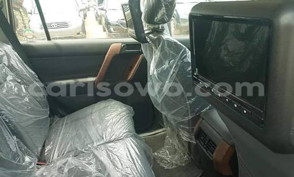 Acheter Occasion Voiture Toyota Land Cruiser Prado Blanc à Cotonou, Benin Acheter Occasion Voiture Toyota Land Cruiser Prado Blanc à Cotonou, Benin