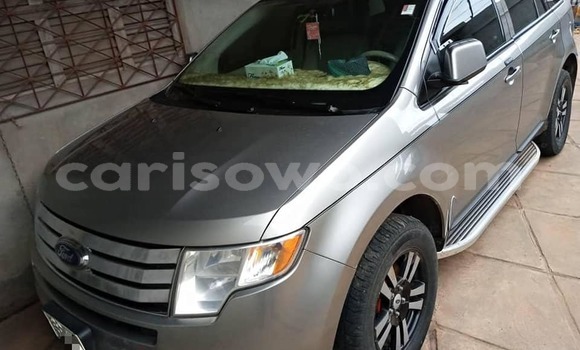 Acheter Occasion Voiture Ford Edge Gris à Cotonou, Benin Acheter Occasion Voiture Ford Edge Gris à Cotonou, Benin