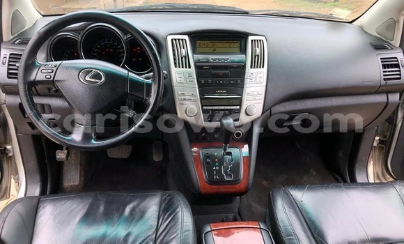 Acheter Occasion Voiture Lexus RX 300 Gris à Cotonou, Benin Acheter Occasion Voiture Lexus RX 300 Gris à Cotonou, Benin