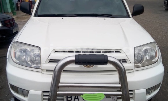 Ra Àlòkù Toyota 4Runner funfun Ọkọ̀ in Cotonou ni Benin Ra Àlòkù Toyota 4Runner funfun Ọkọ̀ in Cotonou ni Benin