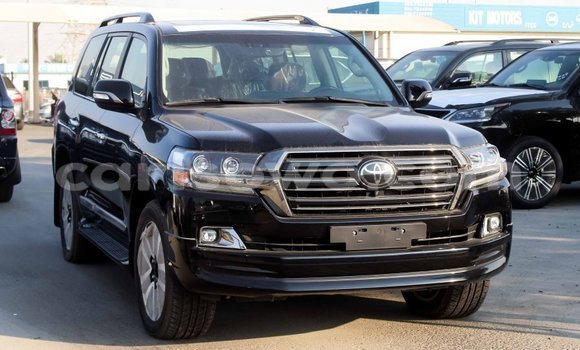 Sayi Imported Toyota Land Cruiser Black Mota in Import - Dubai a Benin Sayi Imported Toyota Land Cruiser Black Mota in Import - Dubai a Benin