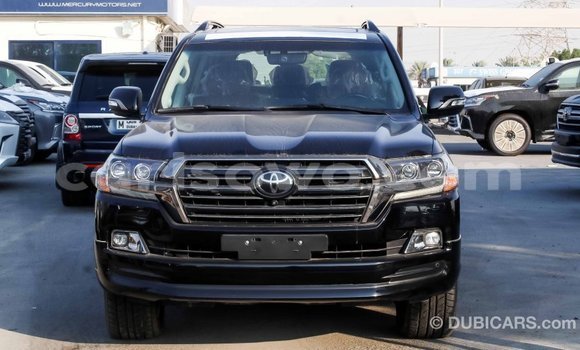 Sayi Imported Toyota Land Cruiser Black Mota in Import - Dubai a Benin Sayi Imported Toyota Land Cruiser Black Mota in Import - Dubai a Benin
