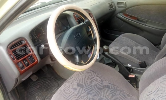 Ra Àlòkù Toyota Avensis Alawọ ewe Ọkọ̀ in Cotonou ni Benin Ra Àlòkù Toyota Avensis Alawọ ewe Ọkọ̀ in Cotonou ni Benin
