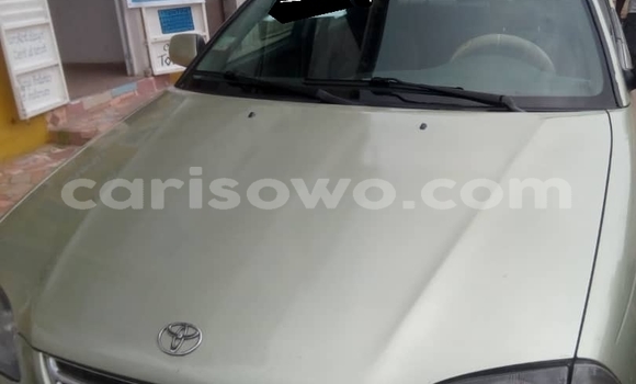 Ra Àlòkù Toyota Avensis Alawọ ewe Ọkọ̀ in Cotonou ni Benin Ra Àlòkù Toyota Avensis Alawọ ewe Ọkọ̀ in Cotonou ni Benin