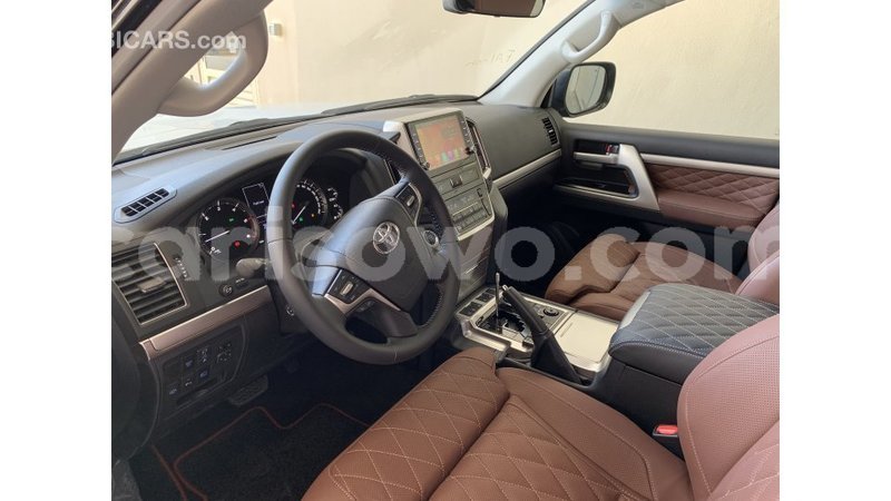 Big with watermark toyota land cruiser benin import dubai 6170