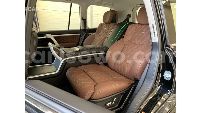 Big with watermark toyota land cruiser benin import dubai 6170