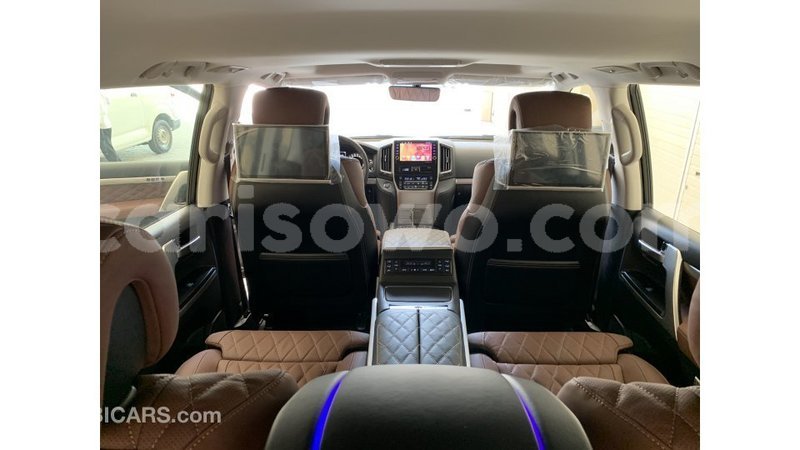 Big with watermark toyota land cruiser benin import dubai 6170