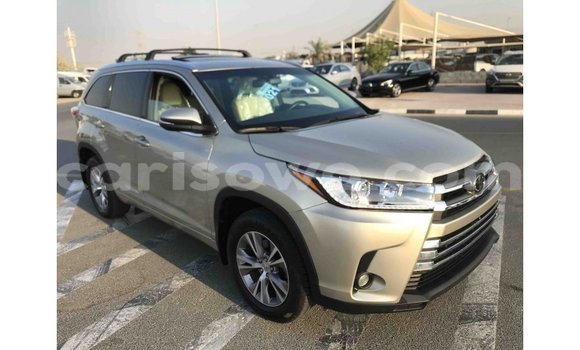 Acheter Import Voiture Toyota Highlander Autre à Import - Dubai, Benin Acheter Import Voiture Toyota Highlander Autre à Import - Dubai, Benin