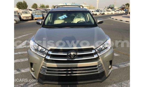 Acheter Import Voiture Toyota Highlander Autre à Import - Dubai, Benin Acheter Import Voiture Toyota Highlander Autre à Import - Dubai, Benin