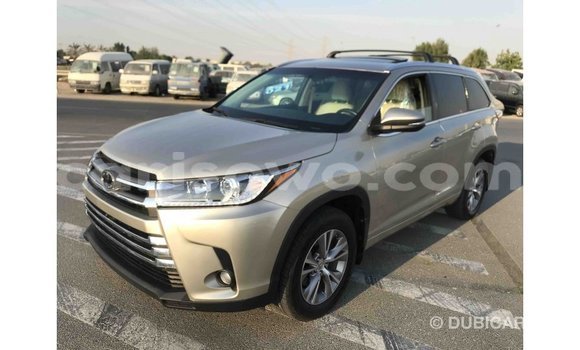 Acheter Import Voiture Toyota Highlander Autre à Import - Dubai, Benin Acheter Import Voiture Toyota Highlander Autre à Import - Dubai, Benin