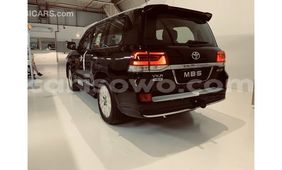 Sayi Imported Toyota Land Cruiser Black Mota in Import - Dubai a Benin Sayi Imported Toyota Land Cruiser Black Mota in Import - Dubai a Benin