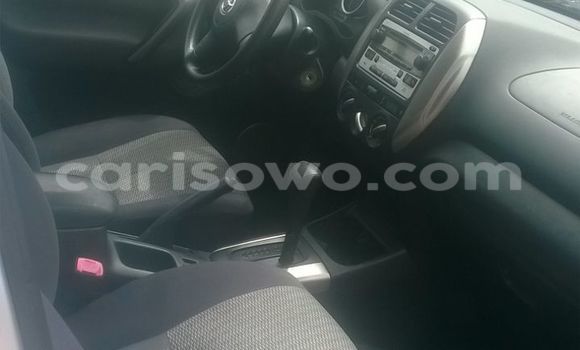 Acheter Occasion Voiture Toyota RAV4 Gris à Cotonou, Benin Acheter Occasion Voiture Toyota RAV4 Gris à Cotonou, Benin