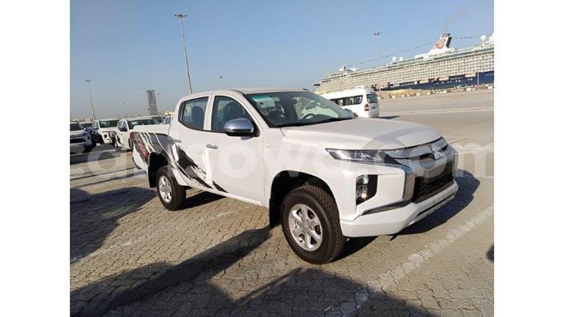Big with watermark mitsubishi l200 benin import dubai 6188