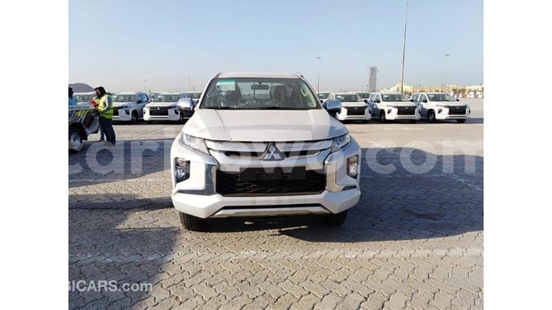 Big with watermark mitsubishi l200 benin import dubai 6188
