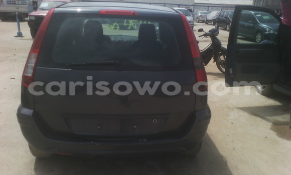 Acheter Occasion Voiture Ford E–Series Van Bleu à Porto Novo, Benin Acheter Occasion Voiture Ford E–Series Van Bleu à Porto Novo, Benin