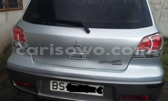 Acheter Occasion Voiture Mitsubishi Outlander Gris à Cotonou, Benin Acheter Occasion Voiture Mitsubishi Outlander Gris à Cotonou, Benin