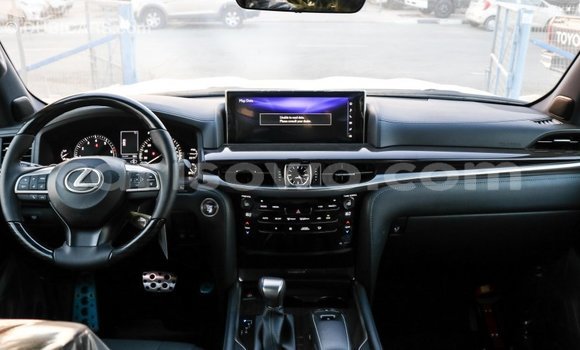 Acheter Import Voiture Lexus LX Bleu à Import - Dubai, Benin Acheter Import Voiture Lexus LX Bleu à Import - Dubai, Benin
