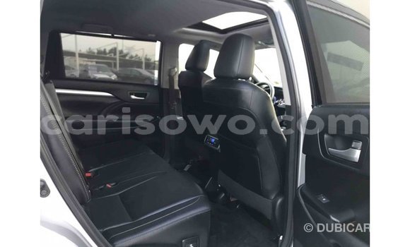 Sayi Imported Toyota Highlander Sauran Mota in Import - Dubai a Benin Sayi Imported Toyota Highlander Sauran Mota in Import - Dubai a Benin