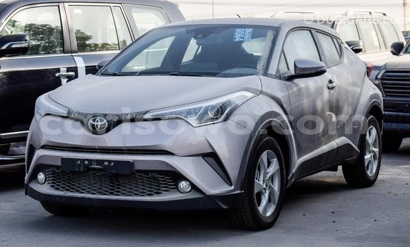 Buy Import Toyota C-HR Other Car in Import - Dubai in Benign Buy Import Toyota C-HR Other Car in Import - Dubai in Benign